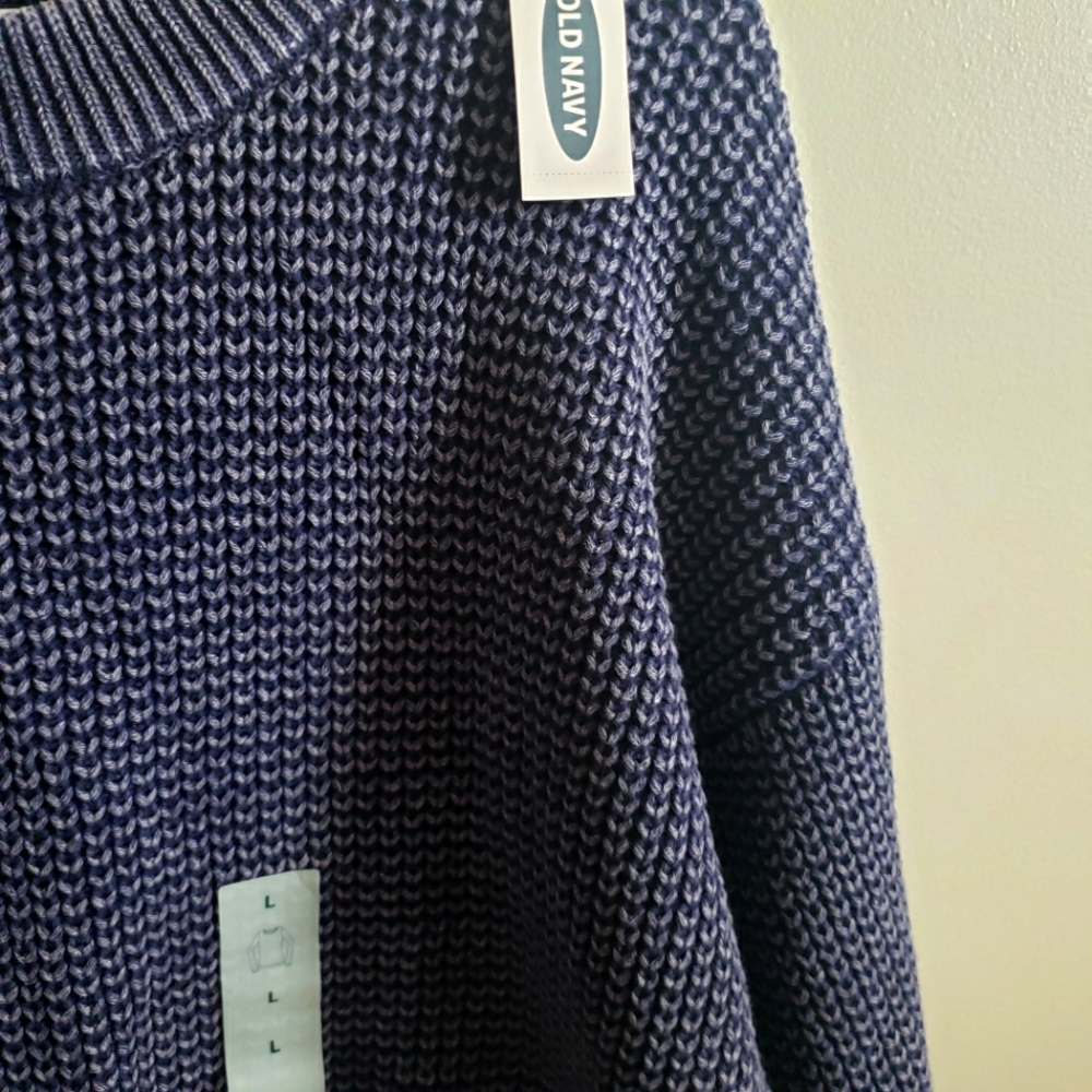 Old Navy Sweater